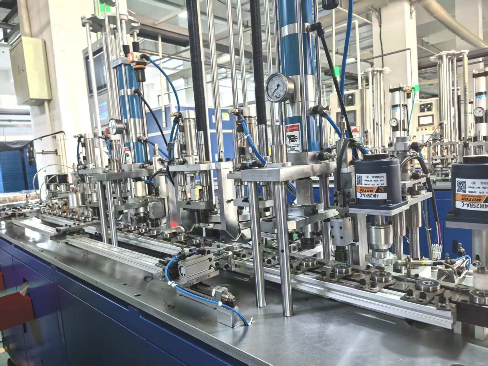Grease Filling And Shield Pressing